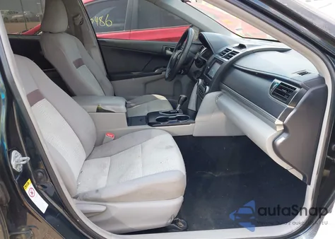 2012 Toyota Camry Le z USA, uszkodzony, nr VIN 4T4BF1FK8CR194457